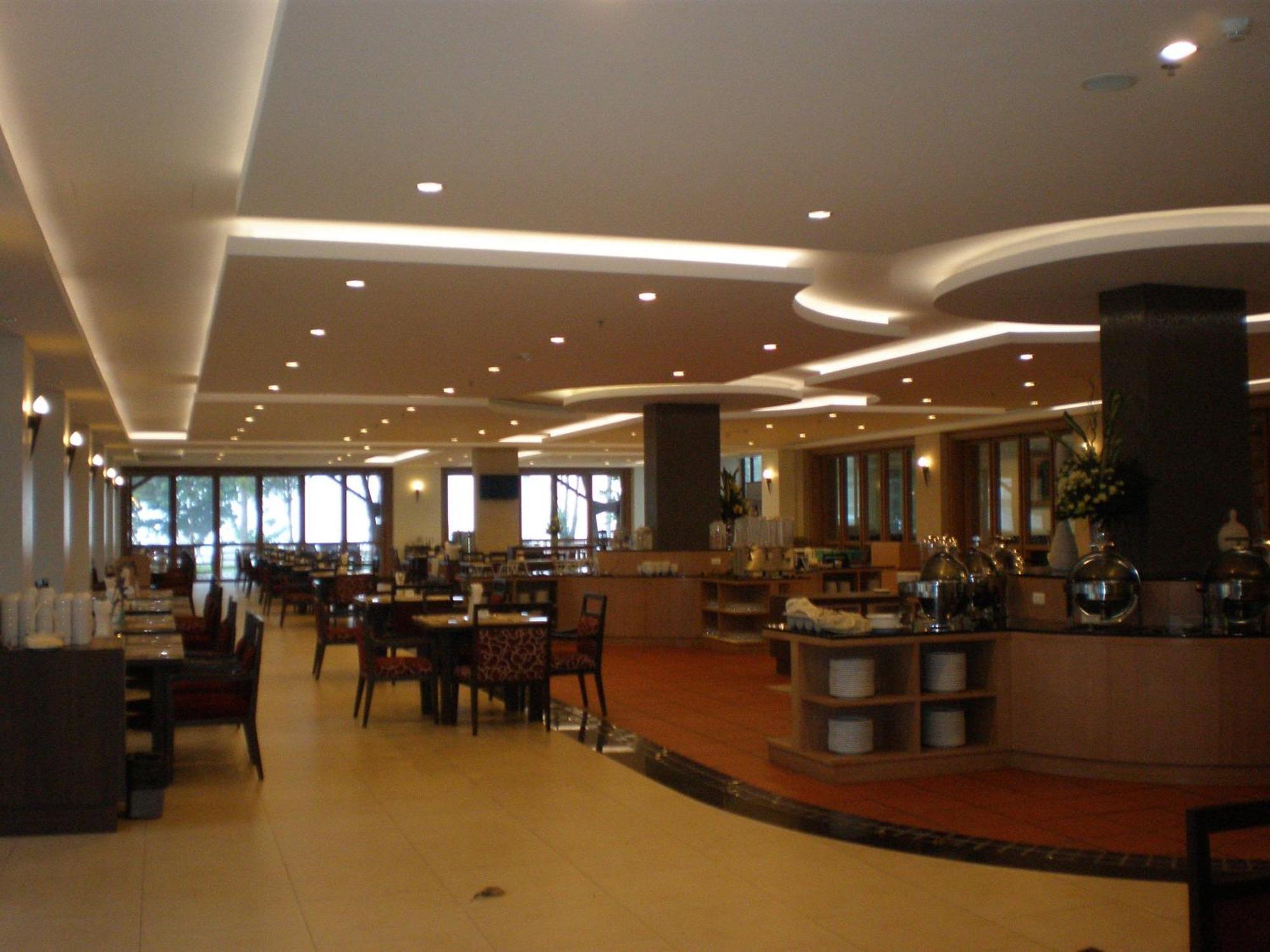 The Heritage Pattaya Beach Resort-Sha Екстериор снимка