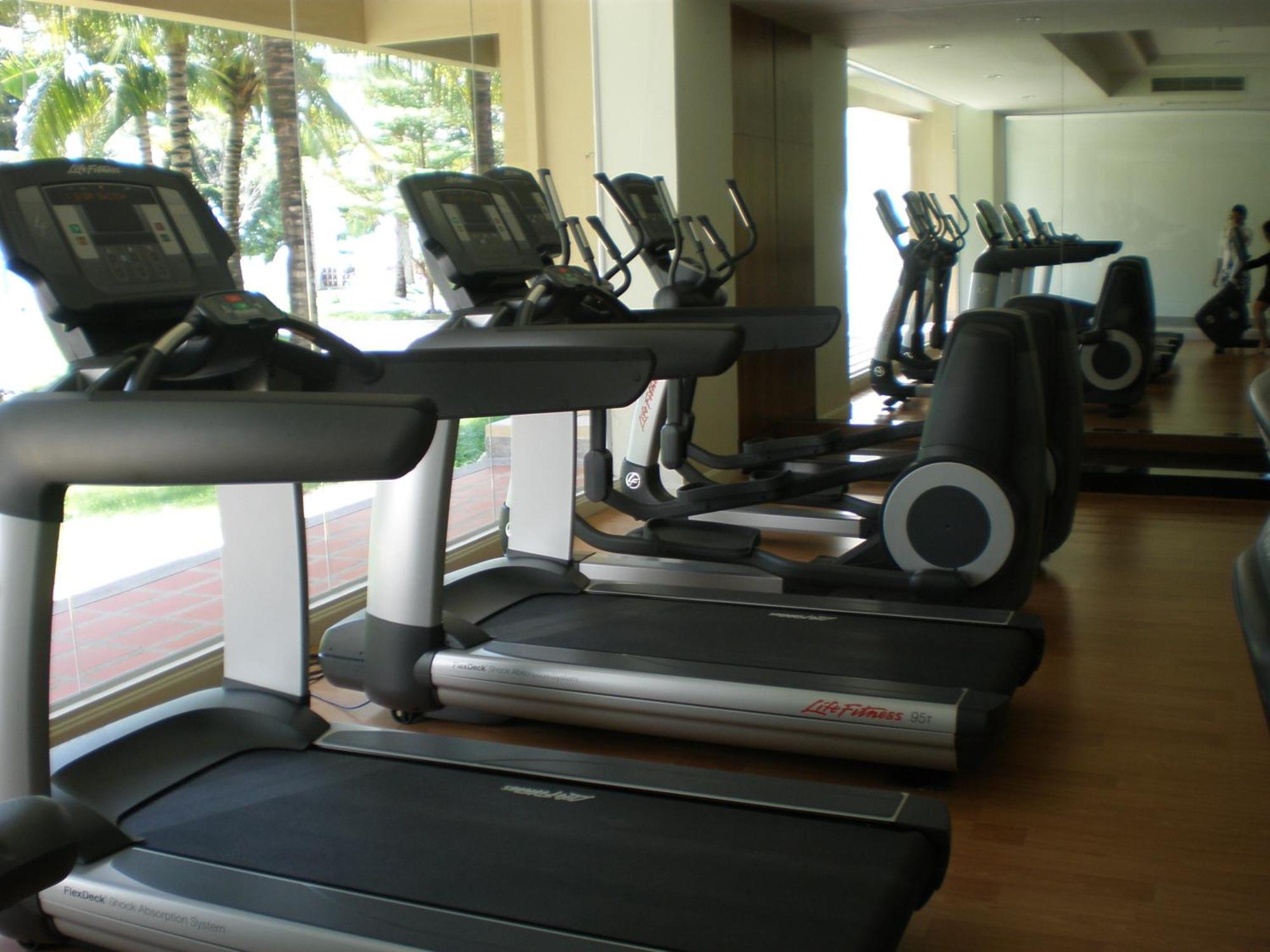 The Heritage Pattaya Beach Resort-Sha Екстериор снимка