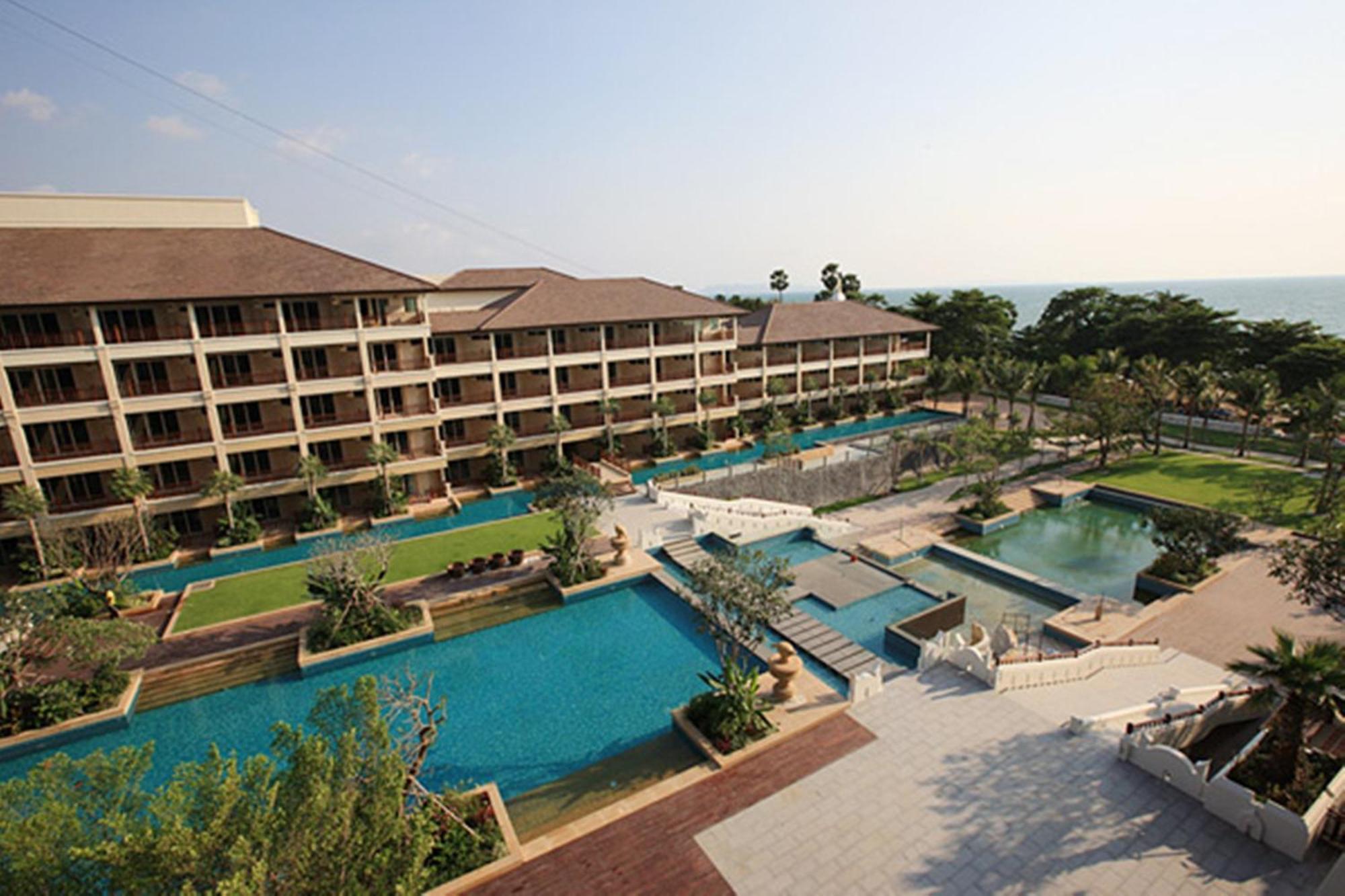 The Heritage Pattaya Beach Resort-Sha Екстериор снимка